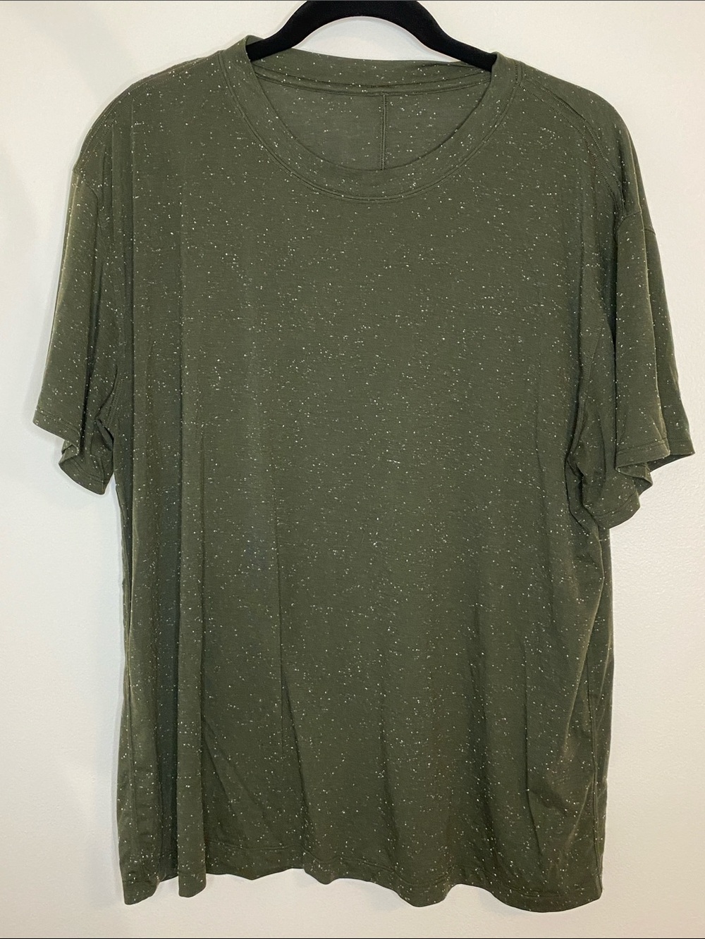 Lululemon All Yours Boyfriend Tee Dark Olive White Speckled Relaxed Fit L/XL